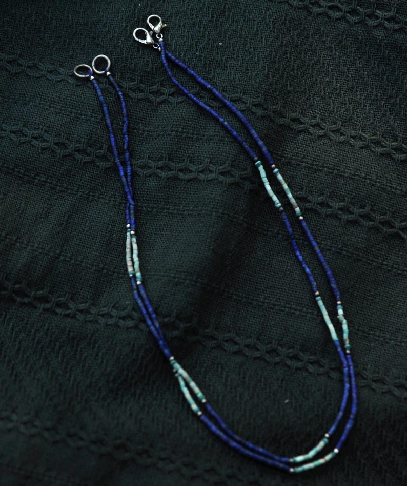 Lapislazuli-Kette in umweltfreundlicher Geschenkverpackung – handgefertigter Schmuck, ideal als Geschenk für Sie oder Ihn.
