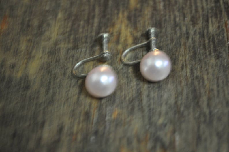 Clearance Item*** Vintage 1950s Faux Pearl Blush Earrings Excellent Condition. Screw Back