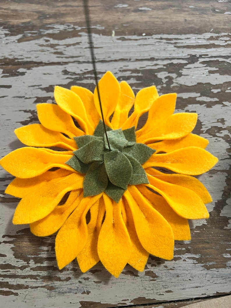 Sunflower Stem Craft Kit, Spring Tablescapes, Felt Fun at Home, Fun Adults & Kids image 3