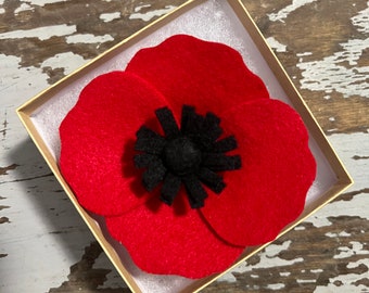 Handmade Red Poppy Pin, Veterans Day Broach, Veteran Hat Pin