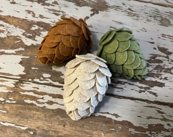 Handmade Felt Pinecones, Autumn Tablescapes, Fall Decor, Nature indoors