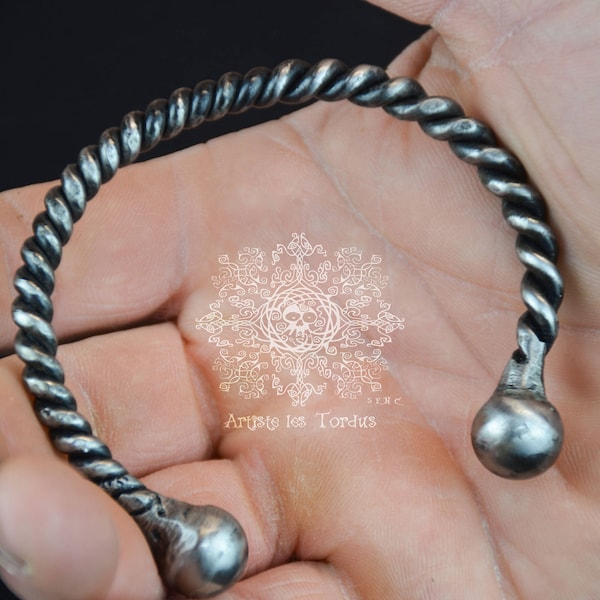 bracelet twisté design celte Hildegard 2