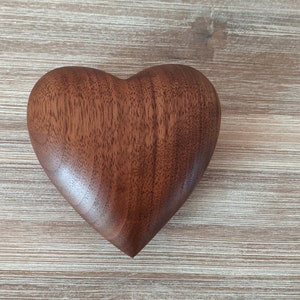 Olive Wood Hearts, Wooden Hearts, 3D Heart Shape Hand Carved in the Holy  Land, valentine day gift for him her Husband Wife