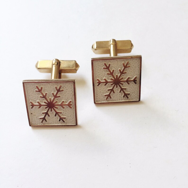 Select Gifts Cuff links Snow Cufflinks~Winter Snow Flake Cufflinks Hand Made Black Pouch
