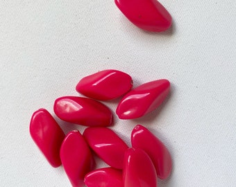 10 Vintage Hot Pink Acrylic Chunky Beads