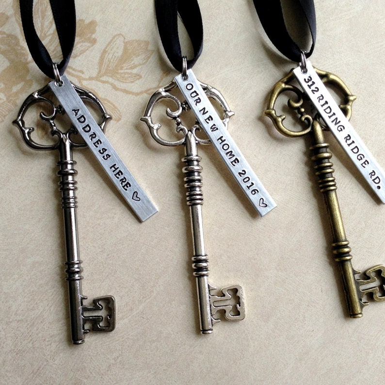 New Home Key Ornament/ Housewarming Gift / Realtor Closing Gift ...