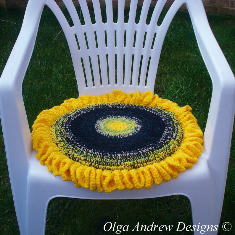 Sunflower chair seat cushion crochet pattern, crochet sunflower pattern, large sunflower crochet pattern, sunflower PDF OlgaAndrewDesigns043 image 2