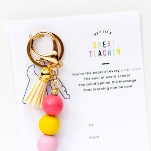 Porte-clés enseignant. Cadeau personnalisé pour professeur. Cadeau de remerciement pour le professeur. Cadeau personnalisé pour professeur. Cadeau de fin d'année scolaire. Retour à l'école.