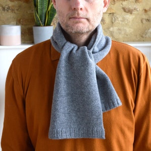 Mens scarf knitting pattern, instant PDF download, knitting projects, beginner easy knitting pattern.