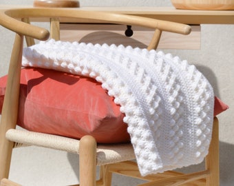 Bobble Stitch Crochet Blanket Kit with Pattern, Crochet Hook and DK Yarn Included