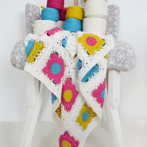 Bright Granny Square Blanket Kit,Crochet Blanket Pattern,Crochet Kit