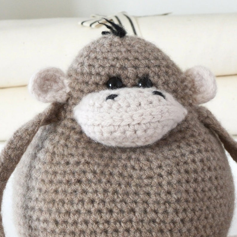 Amigurumi Monkey Crochet Kit, Crochet Animal Pattern, Crochet Monkey Pattern, Crochet Kit,DIY Crochet Kit, Crochet Gift image 2