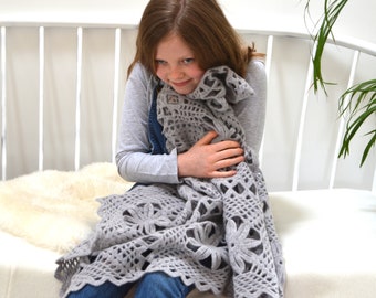 Crochet Afghan Pattern: Floral Blanket, Lightweight 4 Ply Yarn (PDF Download)