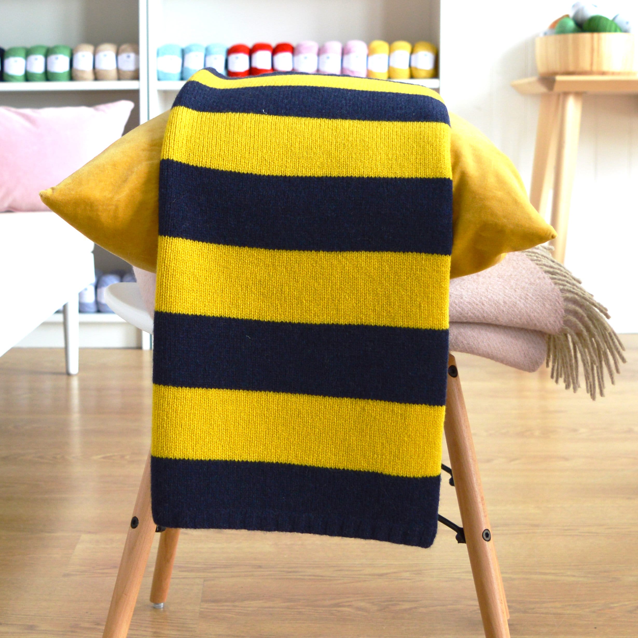 Kit Lavoro A Maglia Per Principianti - Ferri E Filato Per Coperta Bambini - Idea Regalo (Giallo) - Foto 2