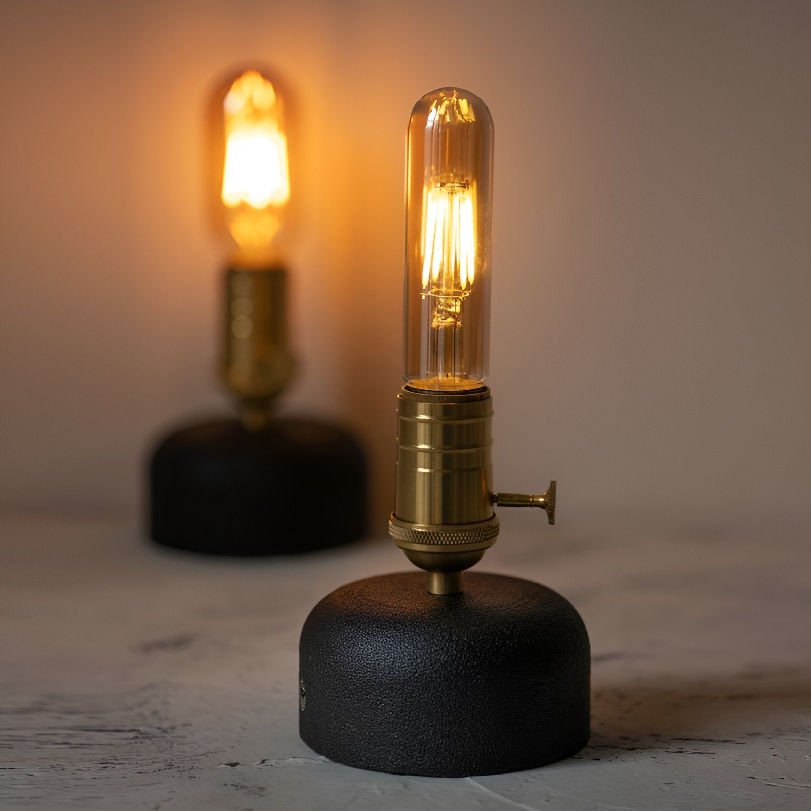 Battery operated single edison light bulb online