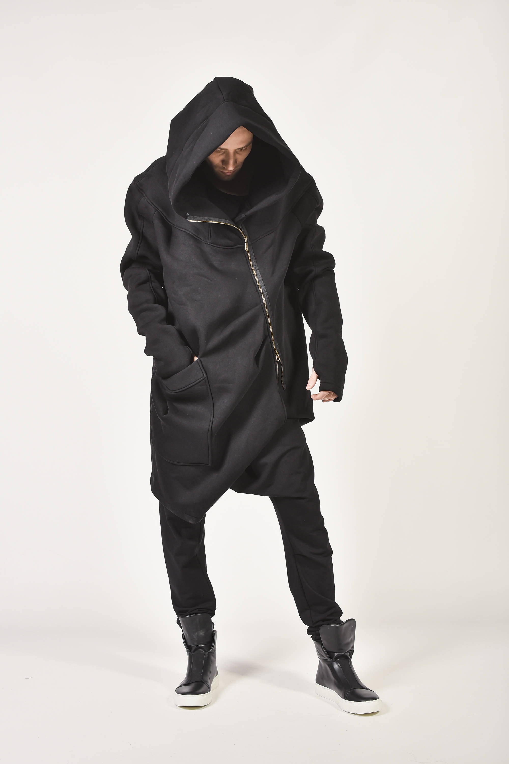 New Autumn/winter Black Hooded Lined Soft Cotton Coat /large
