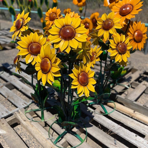 Metal Sunflower Yard Art Etsy