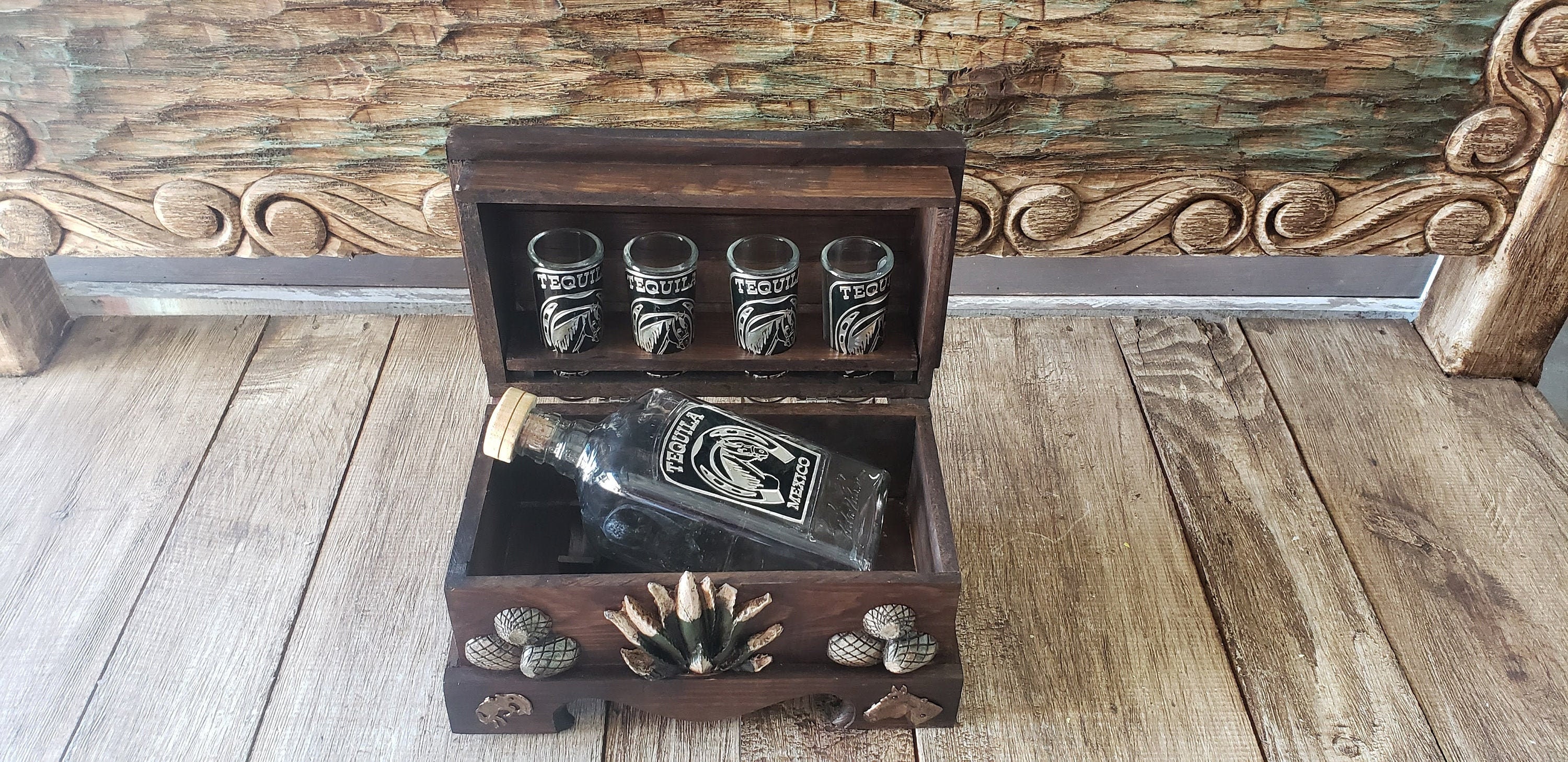 Quaint Handmade Tequila Drinking Set