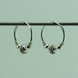 créole argent vendu à l'unité perle ethnique,petit anneau oreille argent,petite créole boheme unisexe,créole pour homme,créole discrète