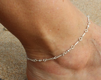 Delicate sterling silver ankle bracelet,sterling silver chain anklet,ankle bracelet size ajustable,silver anklet light to wear easy to use