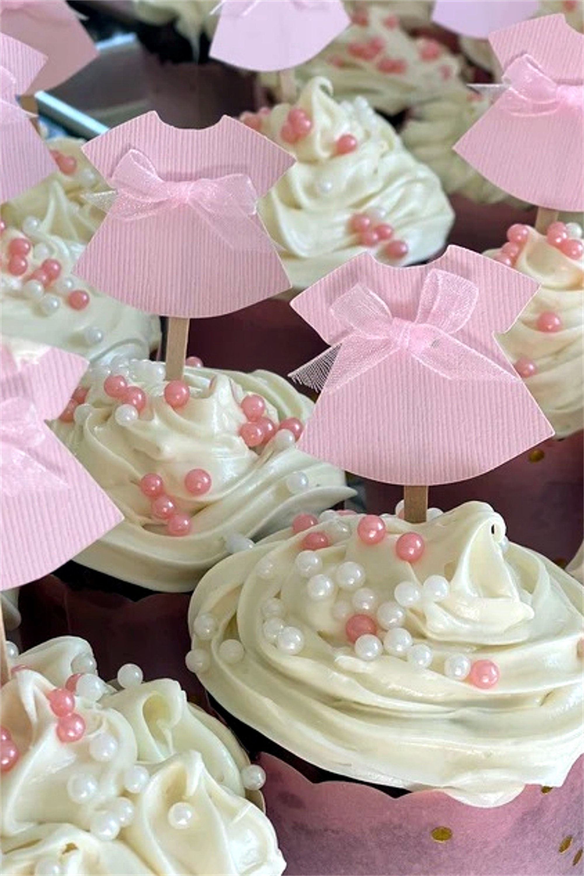 Cupcakes cigogne «c'est une fille» pour naissance, shower de bébé