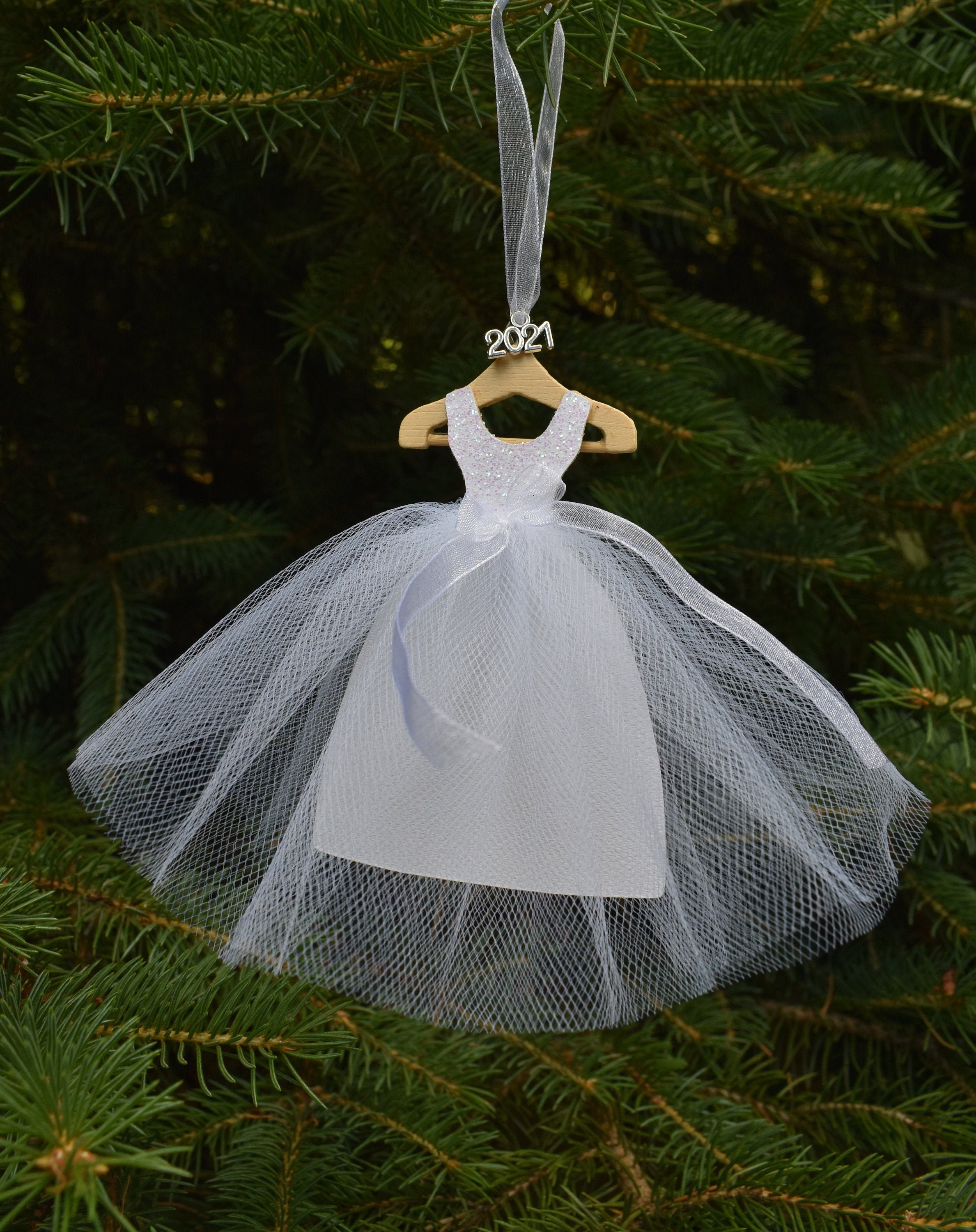 wedding dress christmas ornament Tips & Tricks: Keepsake Ornaments from a Wedding Dress The Ornament Girl