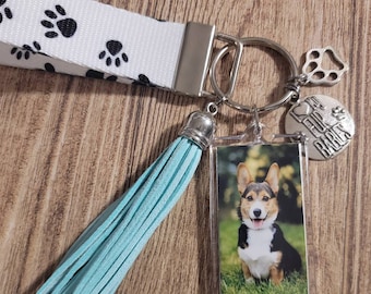 Dog Keychain - Pet Wristlet - Custom Photo Gift - Personalized Gift - Birthday Gift - Photo Keychain - Photo Wristlet - Paw Print Wristlet