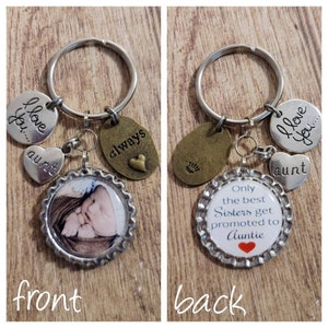 Auntie Keychain - Aunt Gift - Custom Aunt Keychain - Personalized Gift - Sister Keychain - Gift for Sister - Christmas Gift - Photo Gift