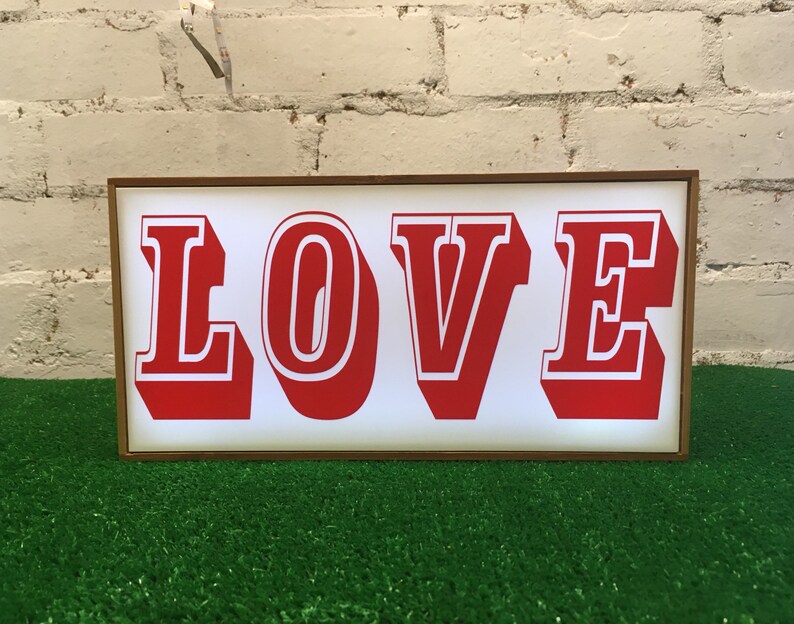 Love Light Box Cool lighting wedding accessory