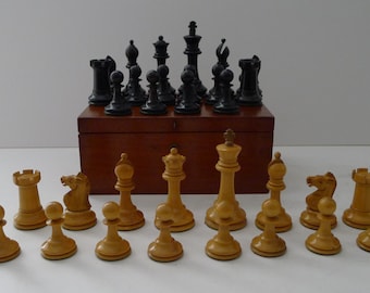 Antique English Staunton Chess Set With Red Crown Marks c.1900