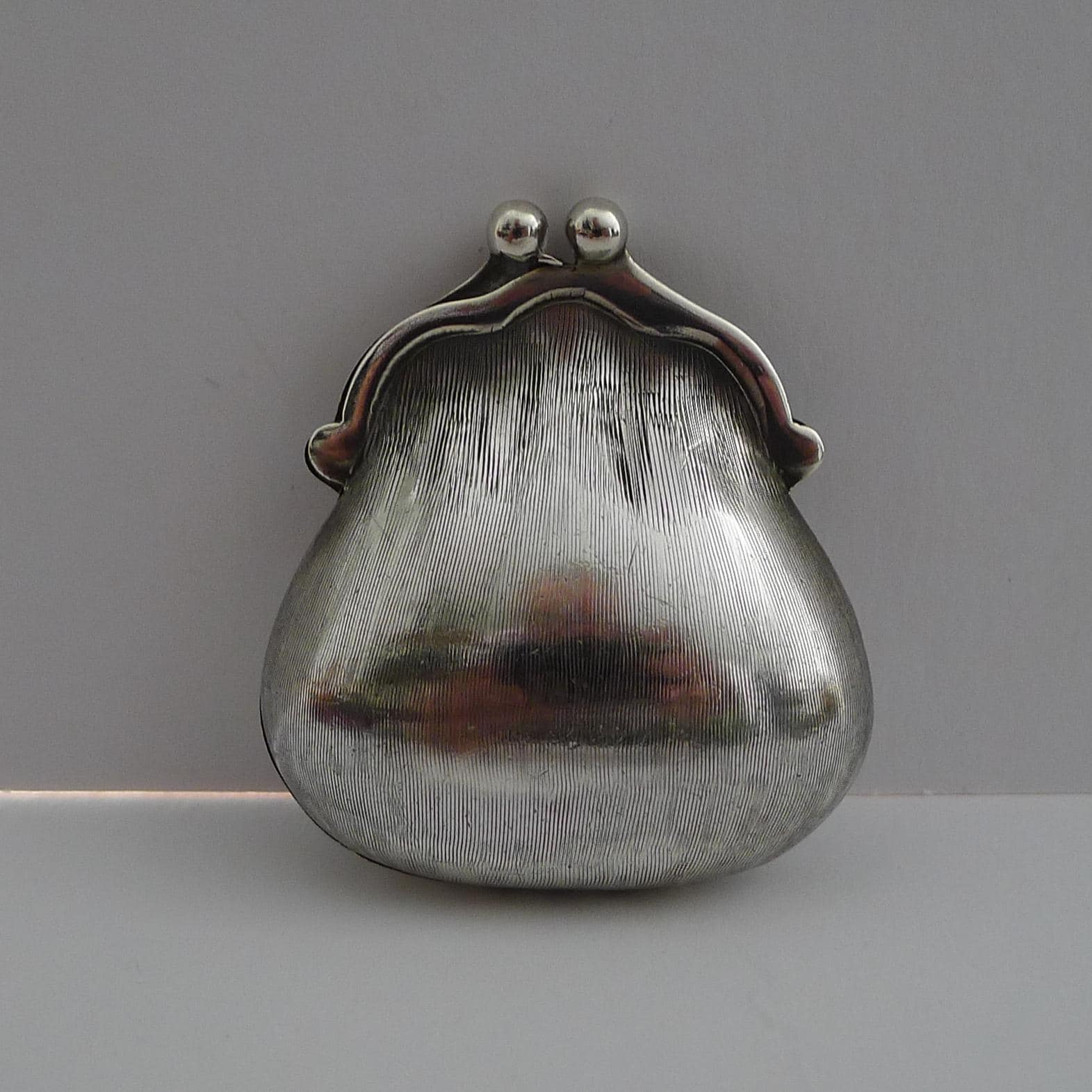 Vintage Gucci Pill Box - Etsy Canada