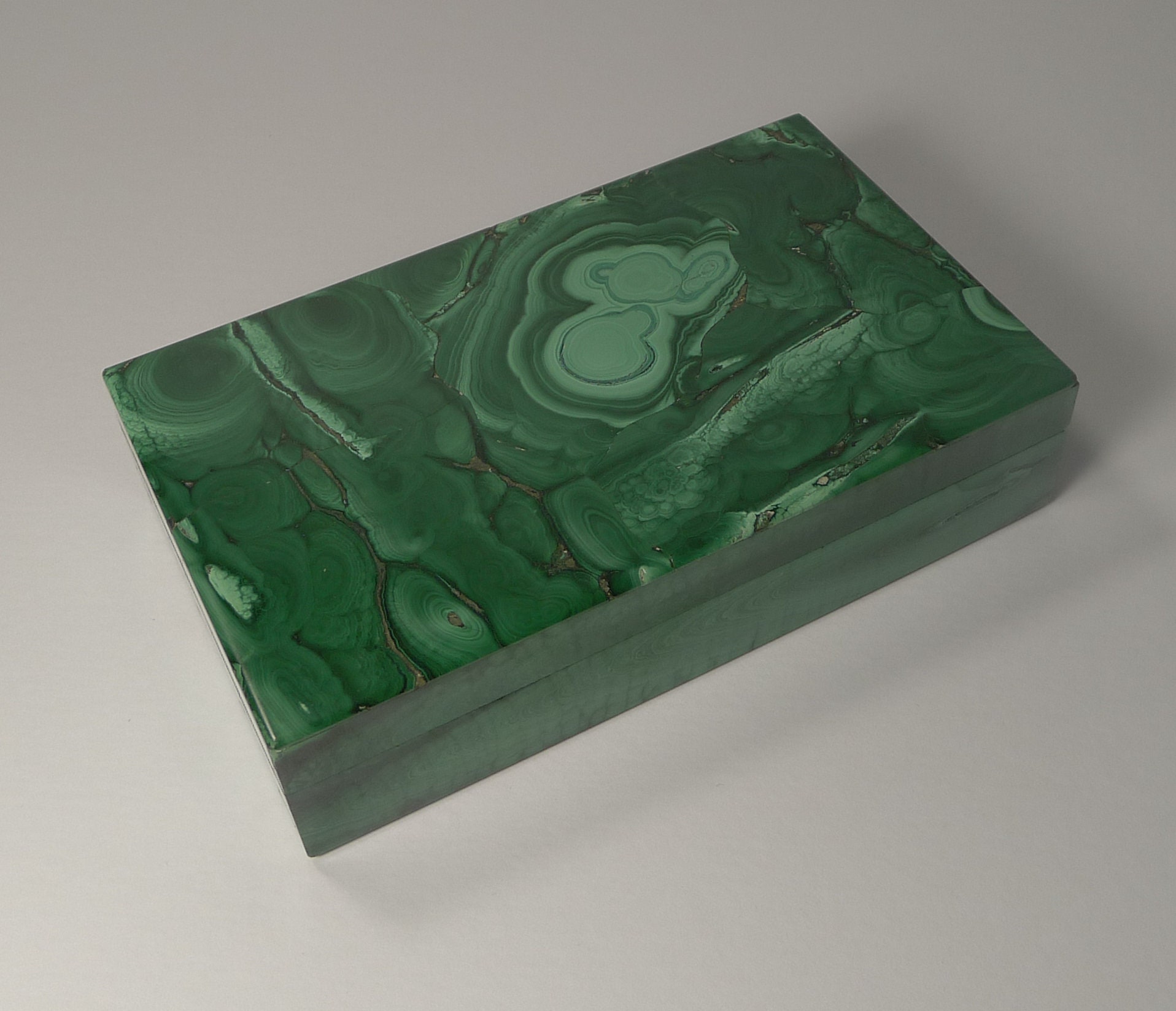 Image of Vintage Italian Onyx, Malachite & 800 Silver Box C.1970