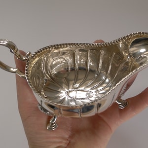 Irish Silver Sauce Boat by West & Son Dublin 1909 image 9