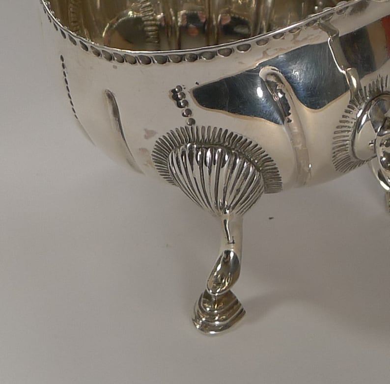 Irish Silver Sauce Boat by West & Son Dublin 1909 image 4
