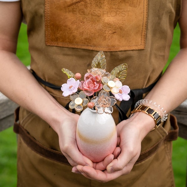 Romanze Inspirierter Glasblumenstrauß mit Vase