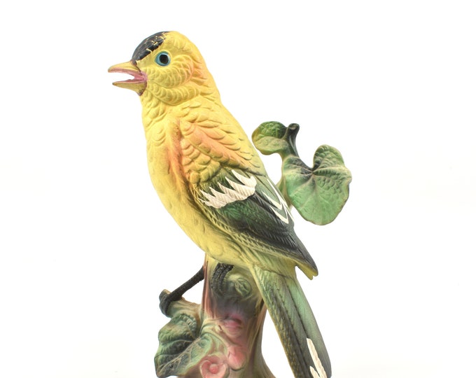 Vintage Goldfinch Figurine Estate Hand Painted Bird Signed 70063 Holiday Gift