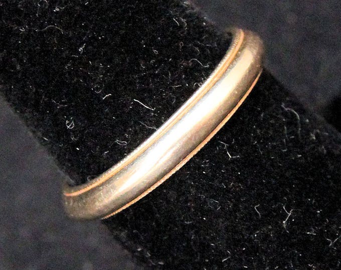 Estate 14K Solid Yellow Gold Wedding Band 3.77 Grams Ring Size 6.5+ Holiday Gift