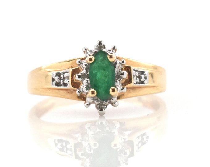 Estate Gemstone Ring 14K Solid Yellow Gold Natural Diamonds Emerald Nearly 30 Points Total Weight May Birthstone Size 4.25 Holiday Gift