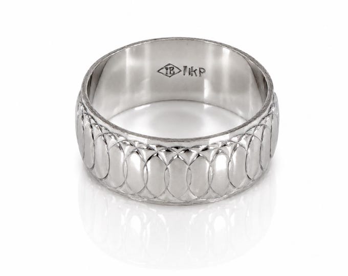 Vintage 14K White Gold Engraved Wedding Band Ring 7.45 Millimeters Wide Size 6.5