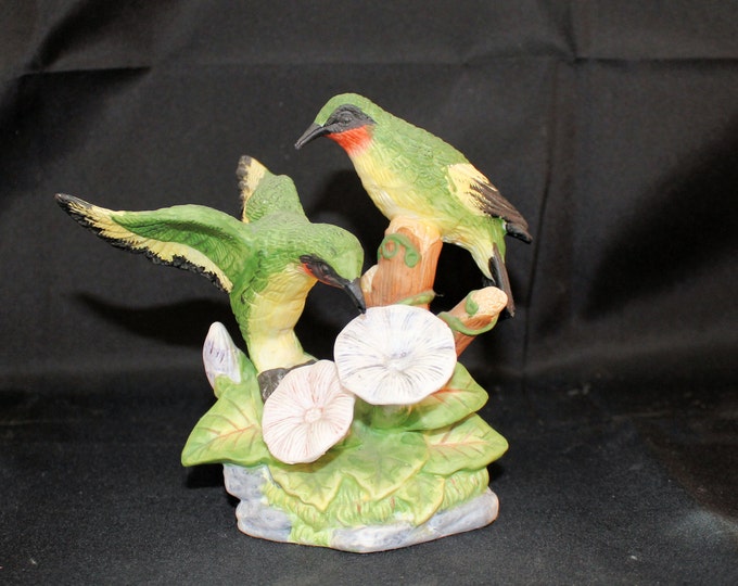 Vintage Russ Nature's Song Ruby-Throated Hummingbird (Archilochus colubris) 15445 Russ Berrie and Company Oakland NJ Made in China AC/4211