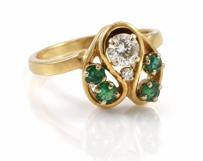 Vintage 1960s 14K Gold Emerald Diamond Floral Ring Size 5.5