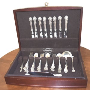 Estate Silver Flatware Westmorland George & Martha Washington Sterling Silver Flatware Service for 8 in Wood Box 63 Pieces Total Gift