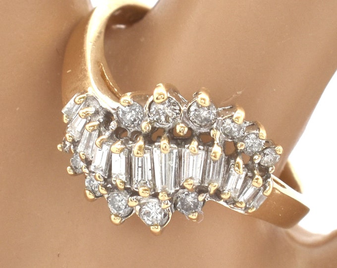 14K Solid Yellow Gold Natural Diamonds Ring Round Baguette Cut Vintage Estate Nearly One Carat Total Over 3 Grams Size 7.25 Holiday Gift