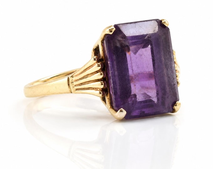 Vintage Emerald Cut Amethyst Ring, 14K Yellow Gold, Size 6