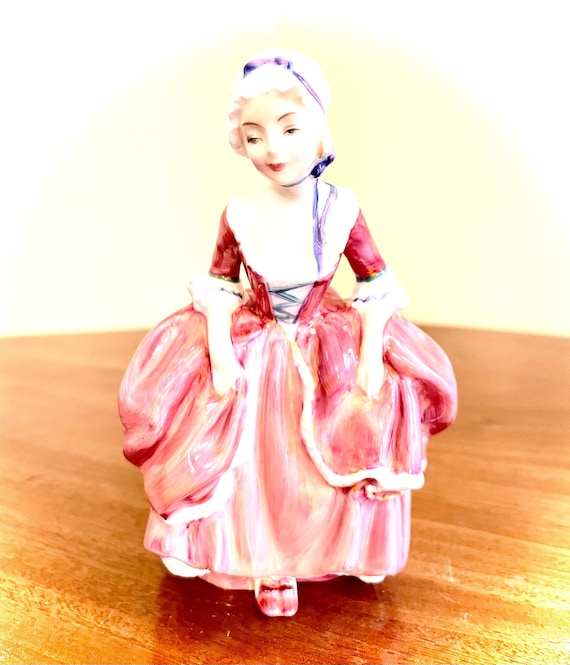 Royal Doulton Goody Two Shoes HN 2037 Figurine Copyright Royal Doulton Goody Two Shoes HN 2037 Figurine Copyright
