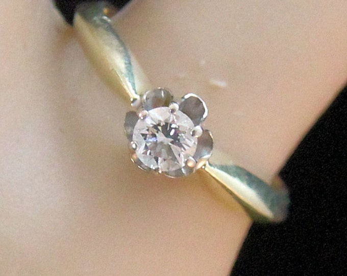 Estate 14K Yellow Gold .25 Carat Genuine Diamond Solitaire Engagement Ring 2.05 Grams Size 4.33 Holiday Gift