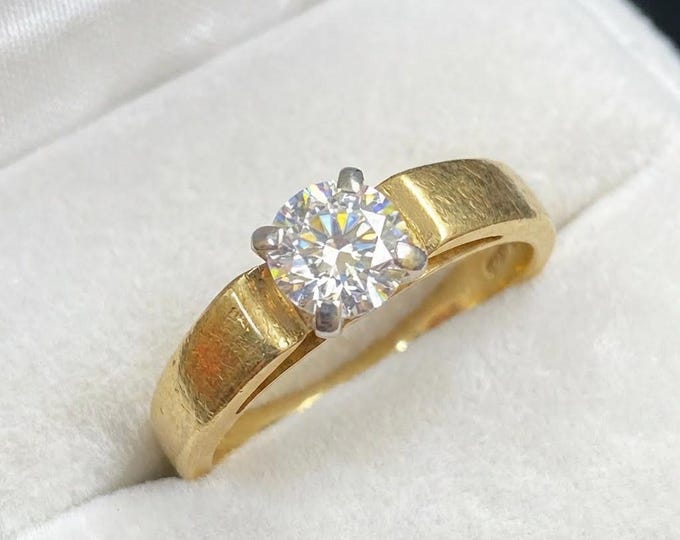 Estate 14K Yellow Gold Diamond Solitaire Ring, .56 Carat, Size 6.25