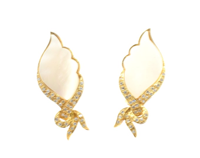 Estate 14K Yellow Gold Mother of Pearl Diamond Earrings Omega Back Pair