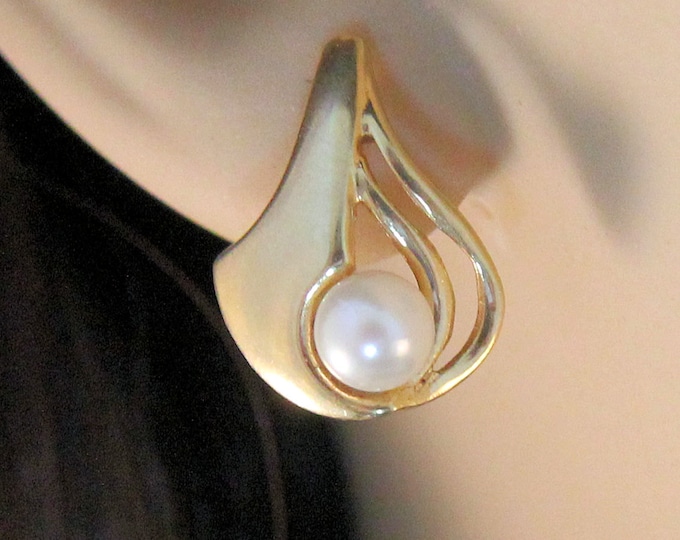 Estate Pearl Earrings Vintage 14K Solid Yellow Gold Cultured Pearl Earrings June Birthstone Career Holiday Gift