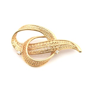 Estate Filigree Pin Vintage 14K Solid Yellow Gold Natural Diamonds Brooch .14 Carats Total Weight April Birthstone Holiday Gift